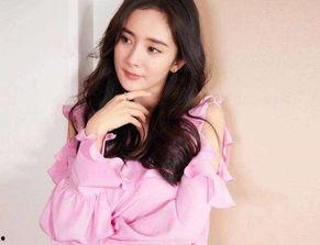 明星芭比杨幂,芭比明星的时尚传奇