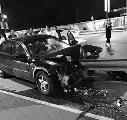 横店明星车祸死亡